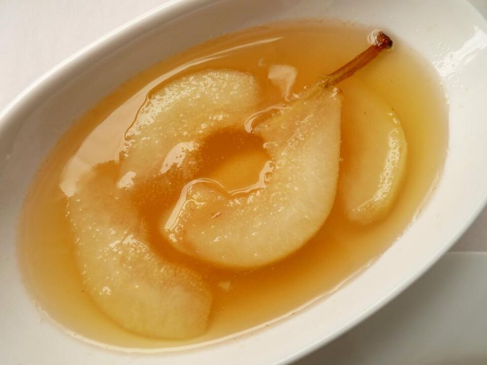 Este util pentru pacienții cu prostatită să includă compot de pere în dieta lor